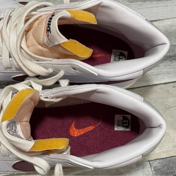 NIKE Blazer Mid '77 Vintage - White & Dark Beet Root - Sz - 8.5 . US Mens - Picture 9 of 12